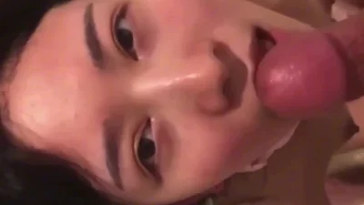 农林大学校花背着男友出来约炮，粉嫩骚逼被后入无套插入