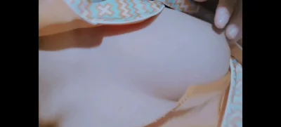 超反差的大四校花